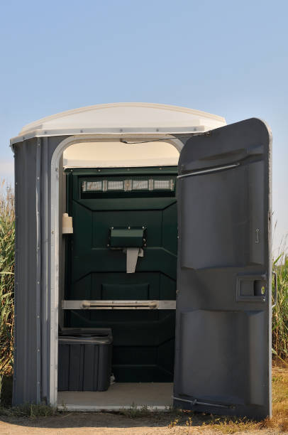 Best Emergency porta potty rental  in Glenview, IL